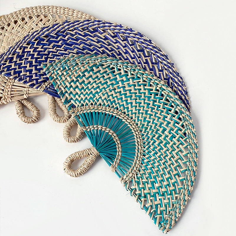 Handwoven Seagrass Wall Fan Décor – Vietnamese-Inspired Boho Wall Hanging for Home, Hotel, Café & Studio Styling